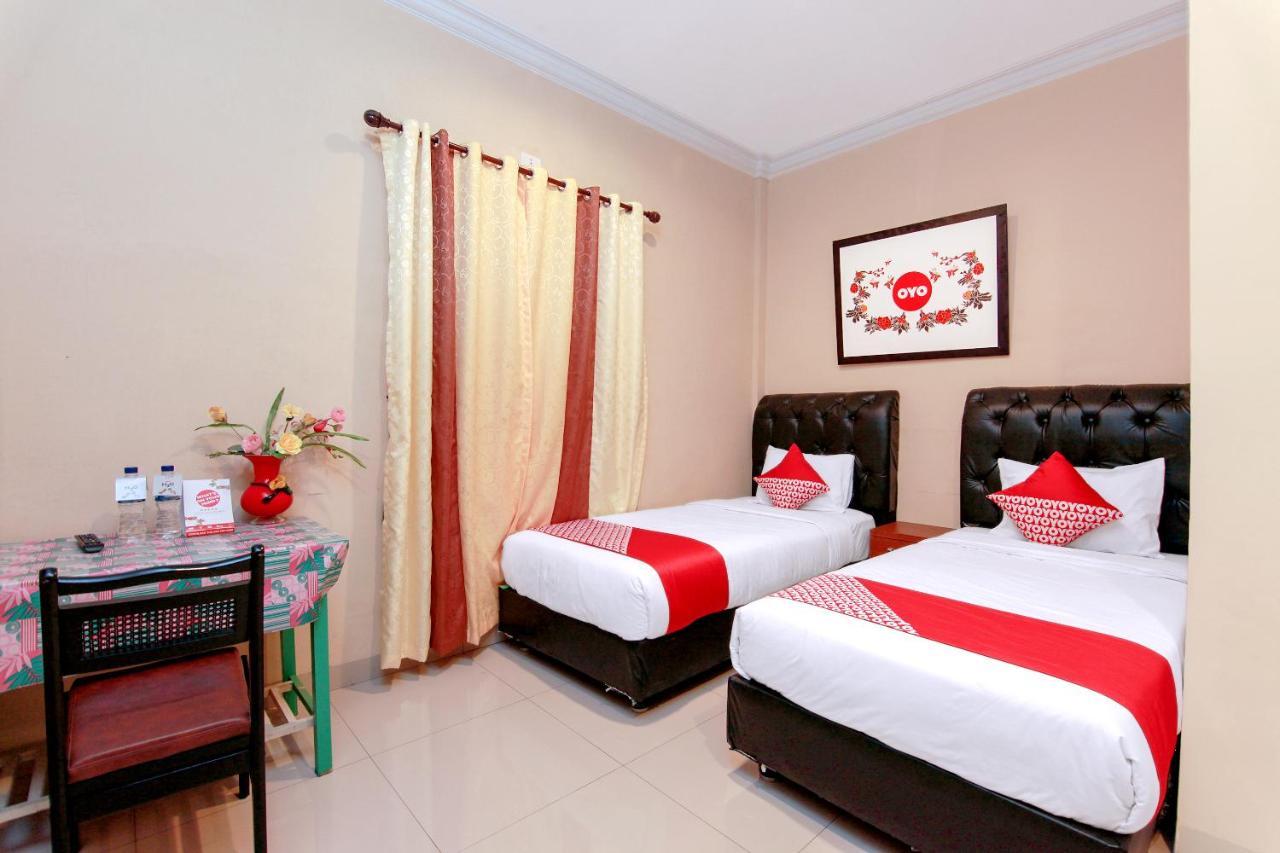 Oyo 799 Hotel Dieng Berastagi Zewnętrze zdjęcie